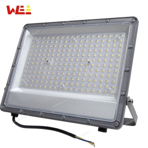 Đèn pha led 200W siêu sáng giá tốt