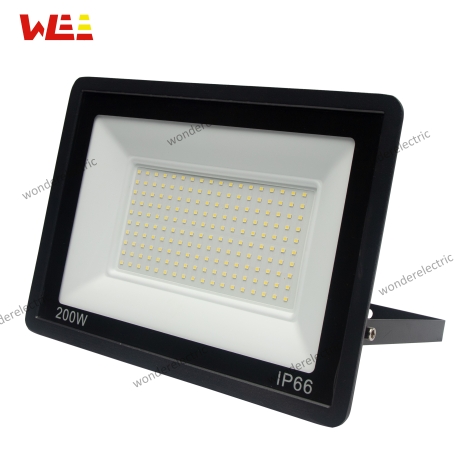 Đèn Pha Led 100W mẫu mới