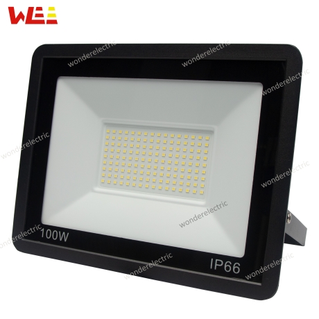 Đèn Pha Led 100W mẫu mới